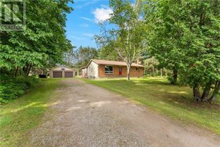 Bungalow for Sale, 1208 Locksley Road, Pembroke, ON