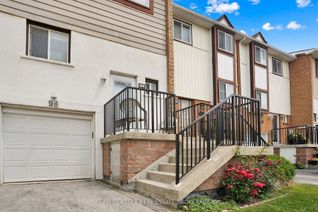 Townhouse for Sale, 98 Moregate Cres #90, Brampton, ON