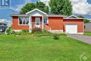 Bungalow for Sale, 10 Lamoureux Street, St Isidore, ON