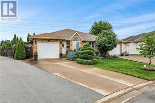 Semi-Detached House for Sale, 7799 Yvette Crescent, Niagara Falls, ON