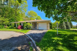 Raised Ranch-Style House for Sale, 60 Willowdale Pl., Chatham, ON