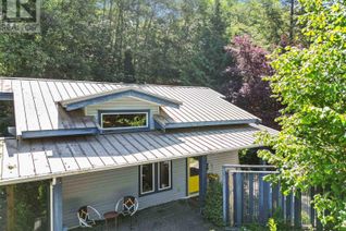 Bungalow for Sale, 4174 Sunshine Coast Highway, Sechelt, BC