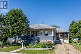 House for Sale, 4131 48 Avenue, Innisfail, AB