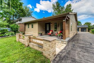 Bungalow for Sale, 16 Knell Drive, Kitchener, ON