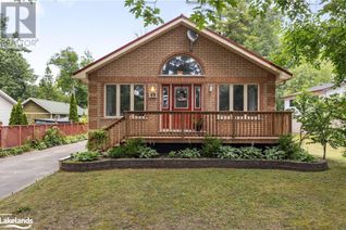 Detached House for Sale, 49 32nd Street N, Wasaga Beach, ON