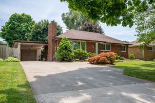 Bungalow for Sale, 274 Tweedsmuir Ave E, Chatham-Kent, ON