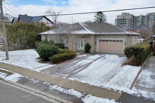 Bungalow for Sale, 217 Crestwood Rd, Vaughan, ON