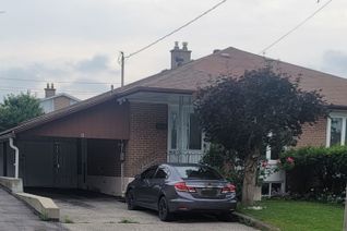 Semi-Detached House for Sale, Toronto, ON