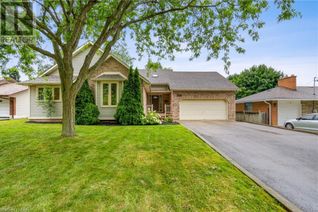 Property for Sale, 4092 Barry Drive, Beamsville, ON