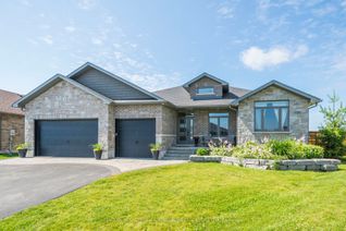 Detached House for Sale, 33 Crews Cres, Quinte West, ON