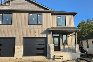 Freehold Townhouse for Sale, 34 Roberts St, Seaforth, ON