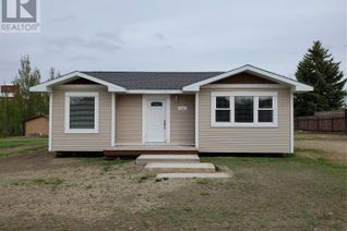 Detached House for Sale, 113 6th Street E, Ponteix, SK