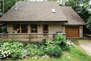 Detached House for Sale, 21 George Street, Bayfield, ON