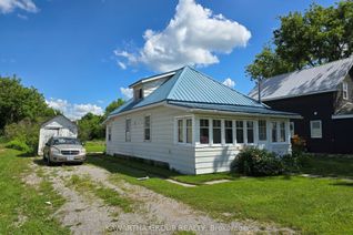 Bungalow for Sale, 129 Lindsay St, Kawartha Lakes, ON