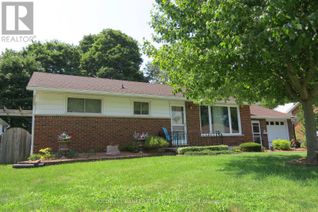 Bungalow for Sale, 36 St Andrew Street, Aylmer (AY), ON