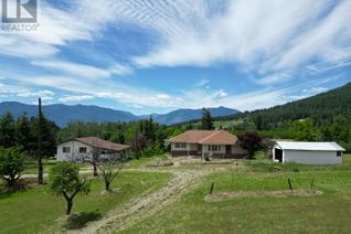 House for Sale, 217 36th N Avenue, Creston, BC