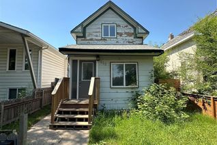 Detached House for Sale, 619 L Avenue S, Saskatoon, SK