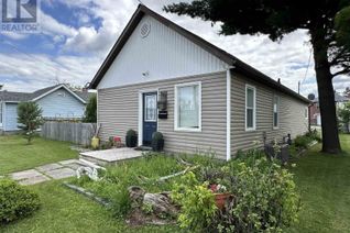 House for Sale, 243 Fourth St W, Fort Frances, ON