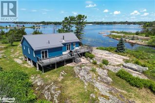 Cottage for Sale, 4 Island 470, Honey Harbour, ON