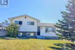 Detached House for Sale, 9705 105th Street, Grande Cache, AB