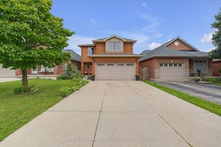 Detached House for Sale, 35 Jacqueline Blvd, Hamilton, ON