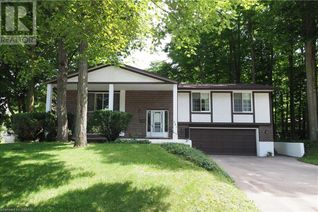 Detached House for Sale, 321 Parkmount Place, Waterloo, ON