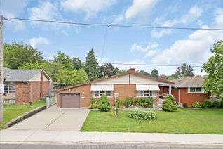 Detached House for Sale, 420 West 5th St, Hamilton, ON