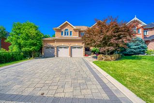 Detached House for Sale, 572 Wycliffe Ave, Vaughan, ON