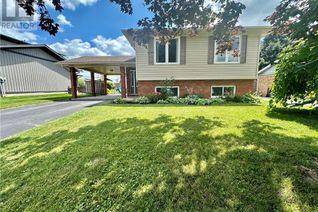 Bungalow for Sale, 503 2nd St A, Hanover, ON