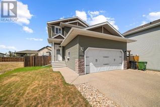 Property for Sale, 7512 38a Avenue, Camrose, AB