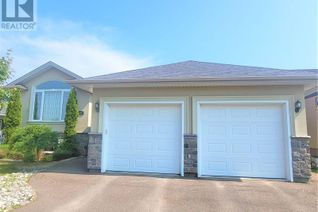 Detached House for Sale, 205 Sunrise Blvd, Thunder Bay, ON