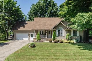 Bungalow for Sale, 27 George Street, Bayfield, ON