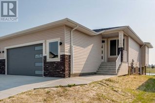 Duplex for Sale, 4208 63 Avenue, Innisfail, AB