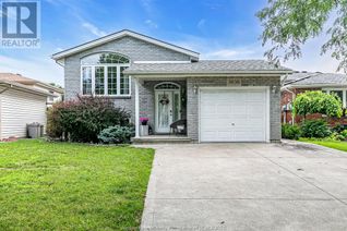 Raised Ranch-Style House for Sale, 3858 Acorn Crescent, Windsor, ON