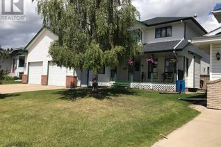 House for Sale, 6006 44 Street Crescent, Innisfail, AB