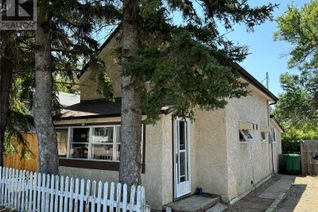 Detached House for Sale, 210 5th Avenue E, Biggar, SK