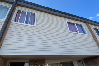 Condo Townhouse for Sale, 76 Springfair Ave, Aurora, ON