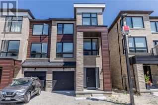 Freehold Townhouse for Sale, 61 Red Maple Lane, Barrie, ON