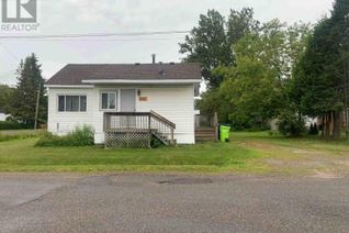 Bungalow for Sale, 553 Brunswick Ave, Sault Ste. Marie, ON
