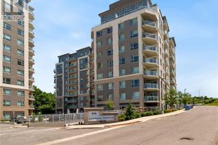 Condo Apartment for Sale, 58 Lakeside Terrace Unit# 702, Barrie, ON