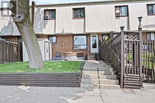 Townhouse for Sale, 1100 Oxford Street #131, Oshawa, ON