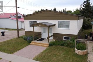 House for Sale, 922 2 Avenue, Beaverlodge, AB