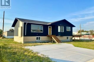 Property for Sale, 157 9 Street, Fort Macleod, AB