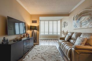 Condo for Sale, 110 Promenade Circ #1608, Vaughan, ON