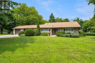 Bungalow for Sale, 2 Peachtree Park, Fonthill, ON