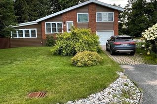 Property for Sale, 303 Greenhill Avenue, North Bay, ON