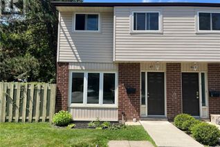 Townhouse for Sale, 2 Weiden Street Unit# 47, St. Catharines, ON