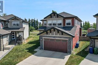 Detached House for Sale, 290 Kingsbury View Se, Airdrie, AB