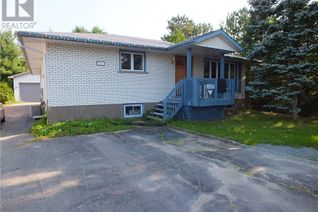 Bungalow for Sale, 1550 Cecile Street, Val Caron, ON
