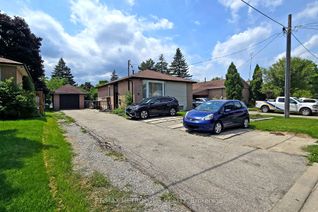 Bungalow for Rent, 8 Lawrence Cres #BSMT, Brampton, ON